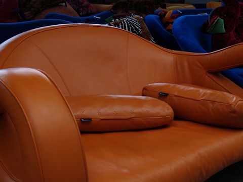 Bretz Slowrider Sofa Ledersofa orange