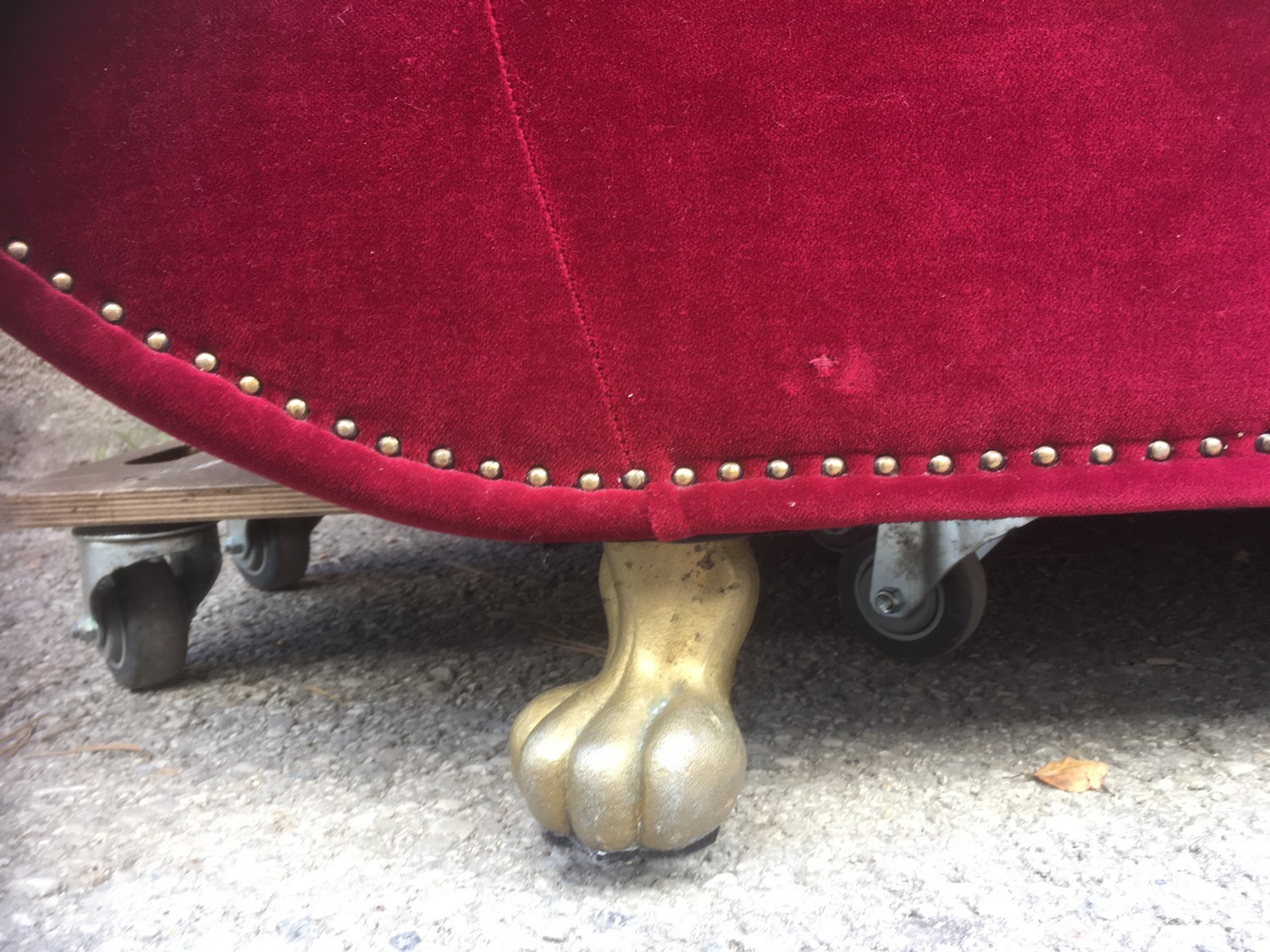 BRETZ GAUDI Sofa Couch 3-Sitzer rot Typ F210 Tatzenbeine Designsofa