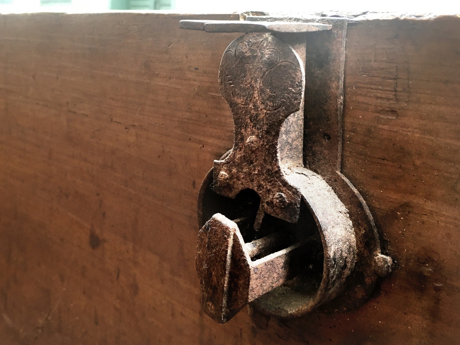 Bauerntruhe handbemalt Truhe provinziell antik 19. Jhdt. gross Weichholz massiv