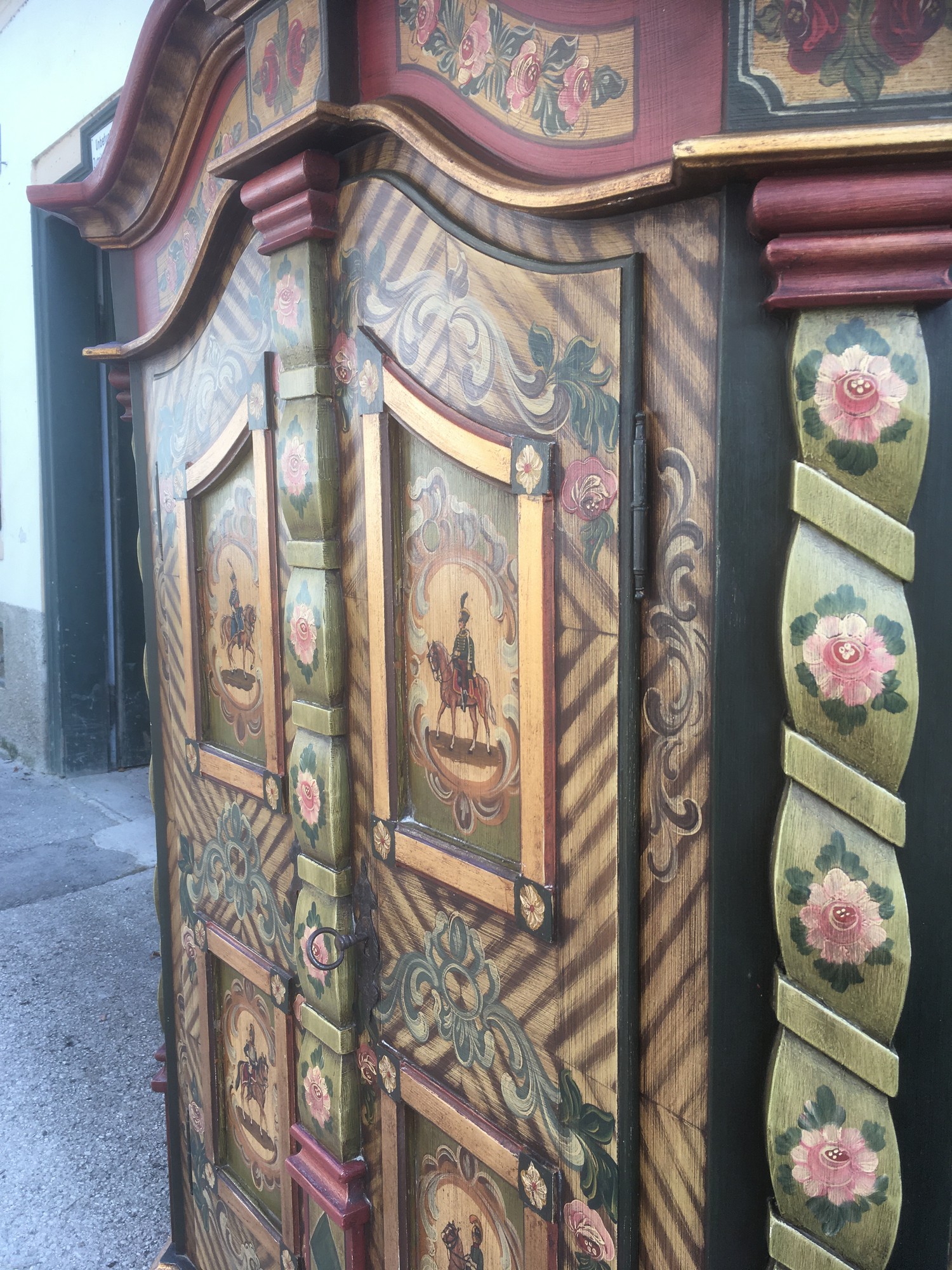 Bauernschrank Kleiderschrank Schrank handbemalt Bauernkasten Landhaus