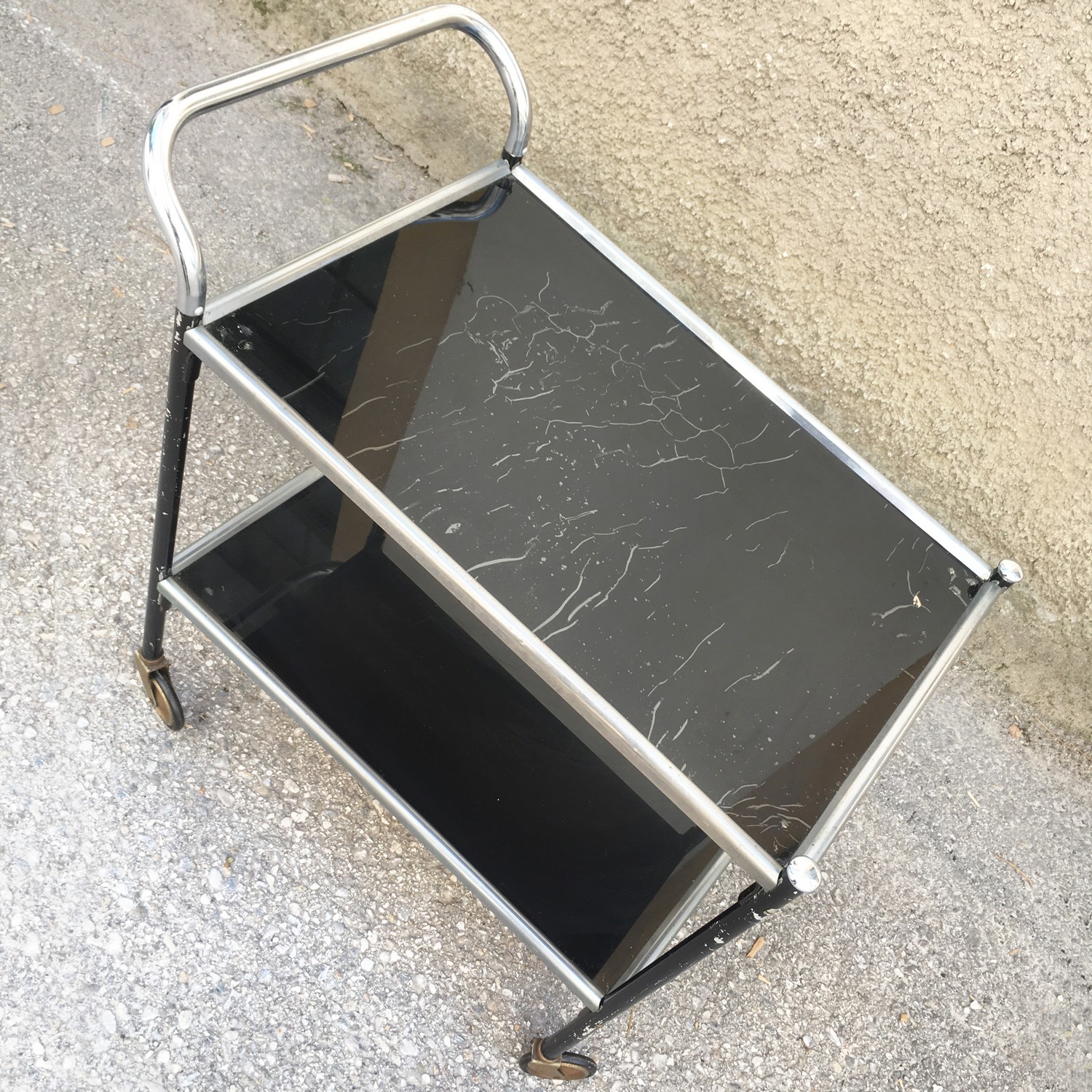 Servierwagen Vintage schwarz Serviertisch Chrom antiker Beistelltisch Bauhaus Industrialdesign