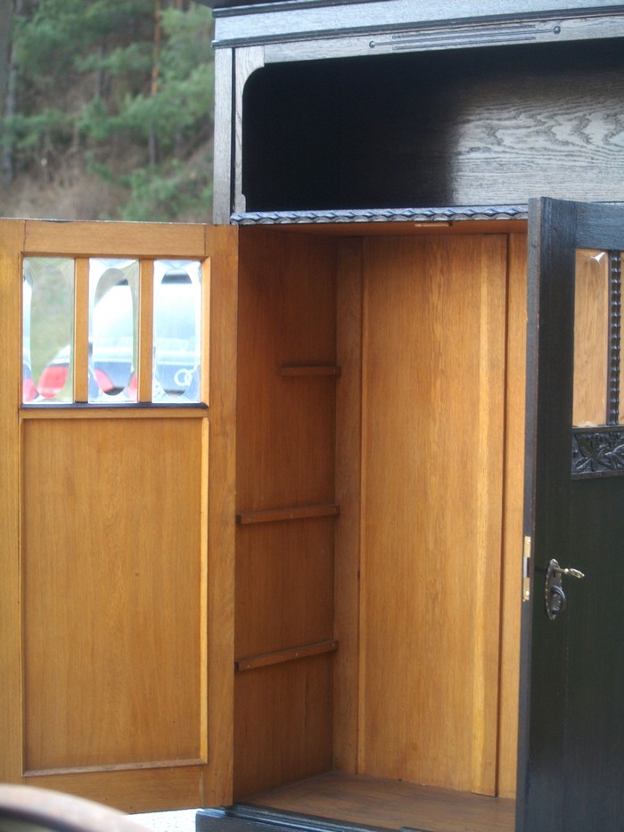 Jugendstil Schrank