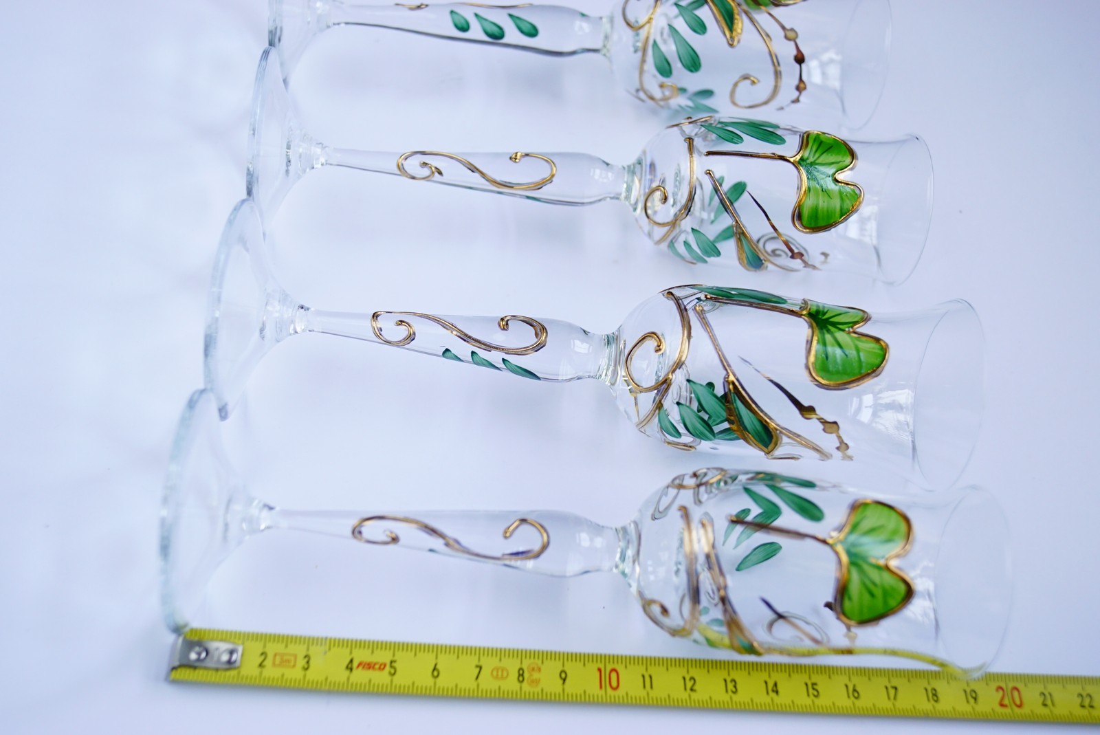 Nagel Kristallgläser grün gold Ginko