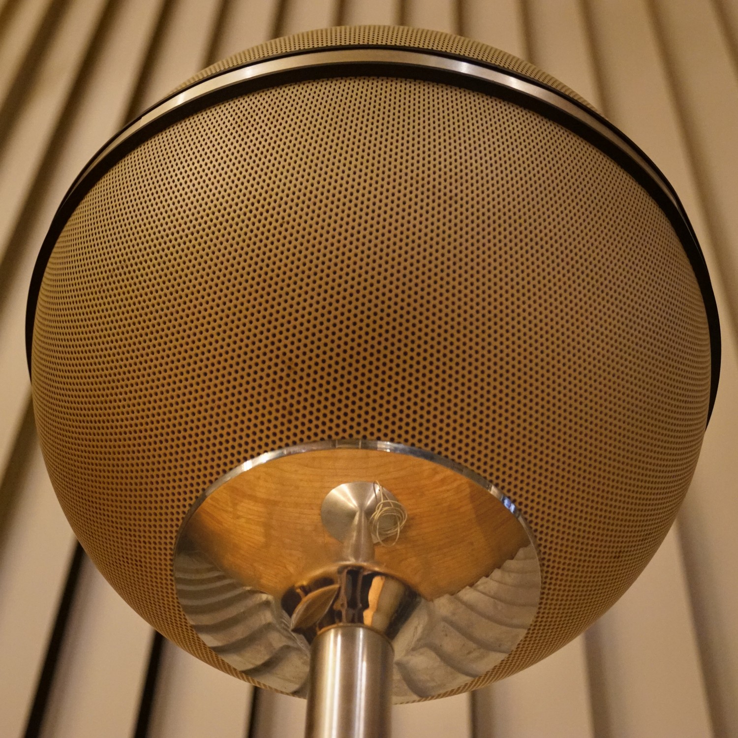 GRUNDIG AUDIORAMA retro Ball BOXEN 4000/5000 Kugellautsprecher Fernseher Verstärker Design 70er-Jahre silber chrom