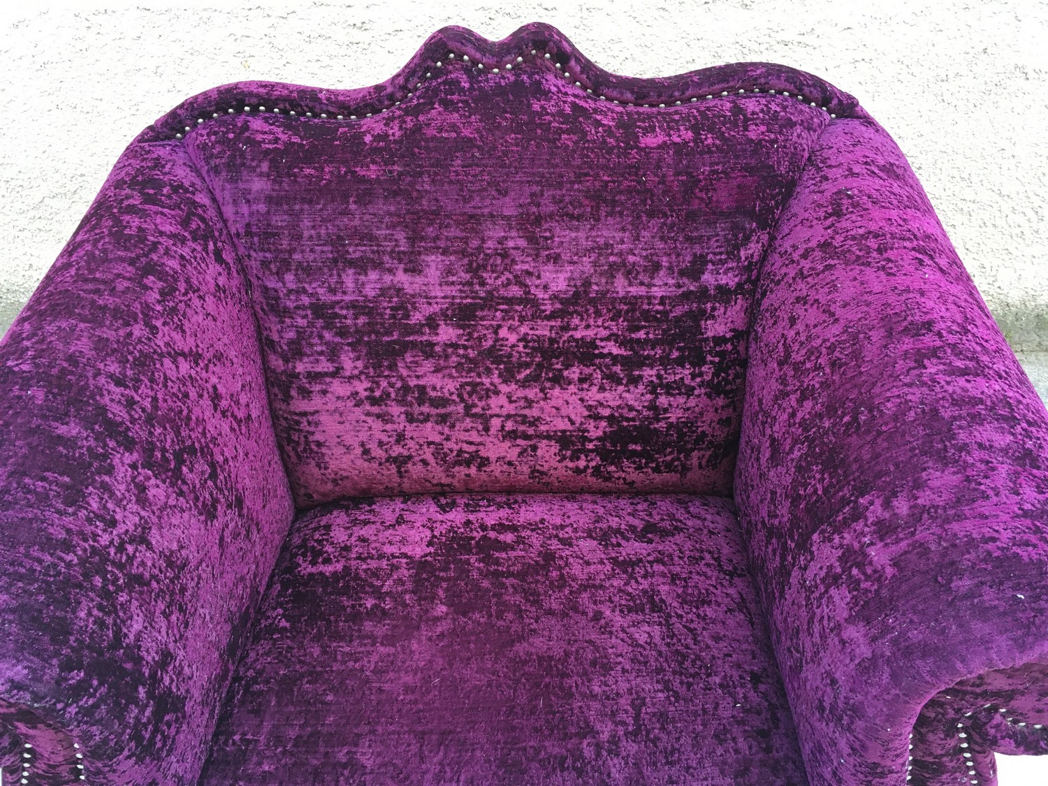 Bretz Sofastuhl Stuhl Emily Sessel Gaudi Ohlinda Barock Schimmersamt violett lila grau Löwentatzen Füße