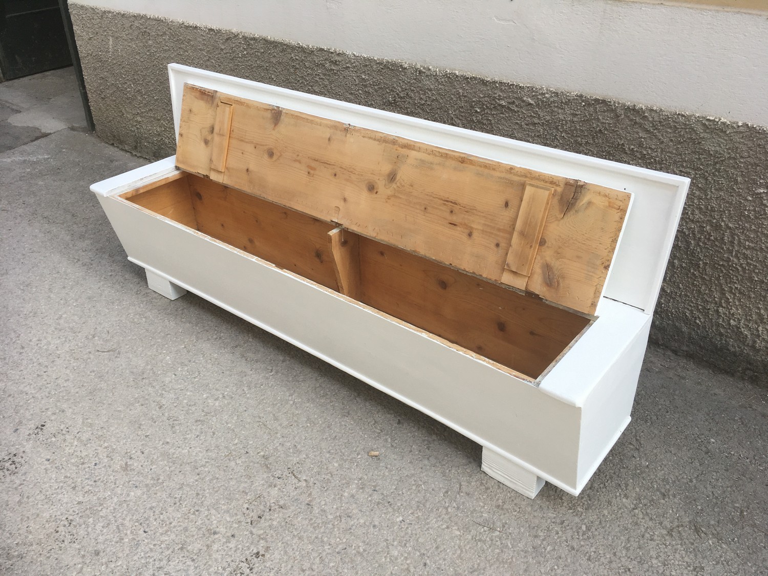 Sitztruhenbank antik Vollholz weiß creme Vintage Möbel Küche