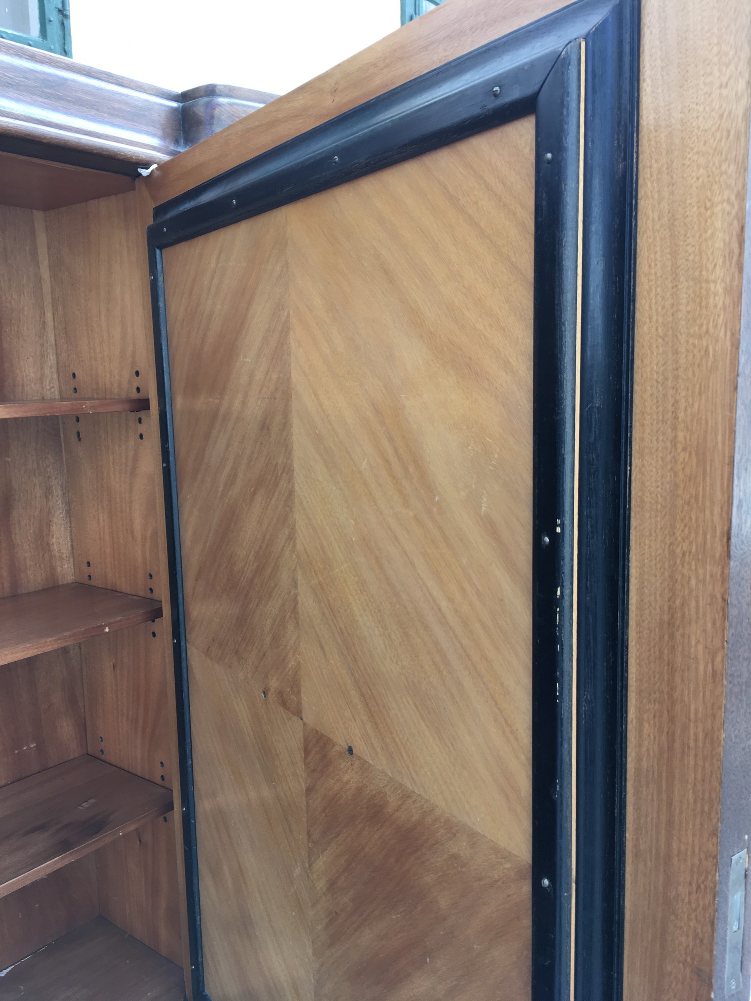 Schrank Antiquität Herrenzimmer Möbel