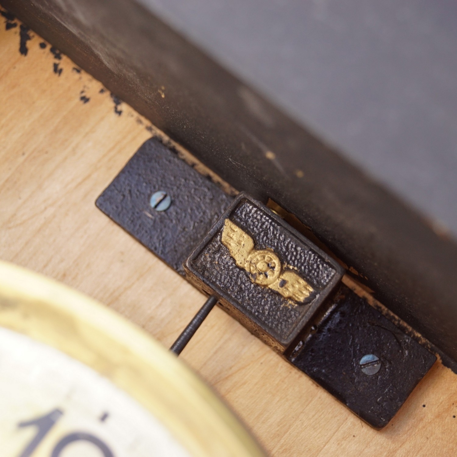 antike Wanduhr Jugendstil Adler Uhrwerk 1901 Otto Wytrlik Design Junghans Regulator