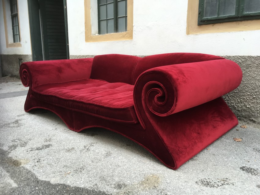 BRETZ Sofa Mamma Mammut blutrot Riesensofa