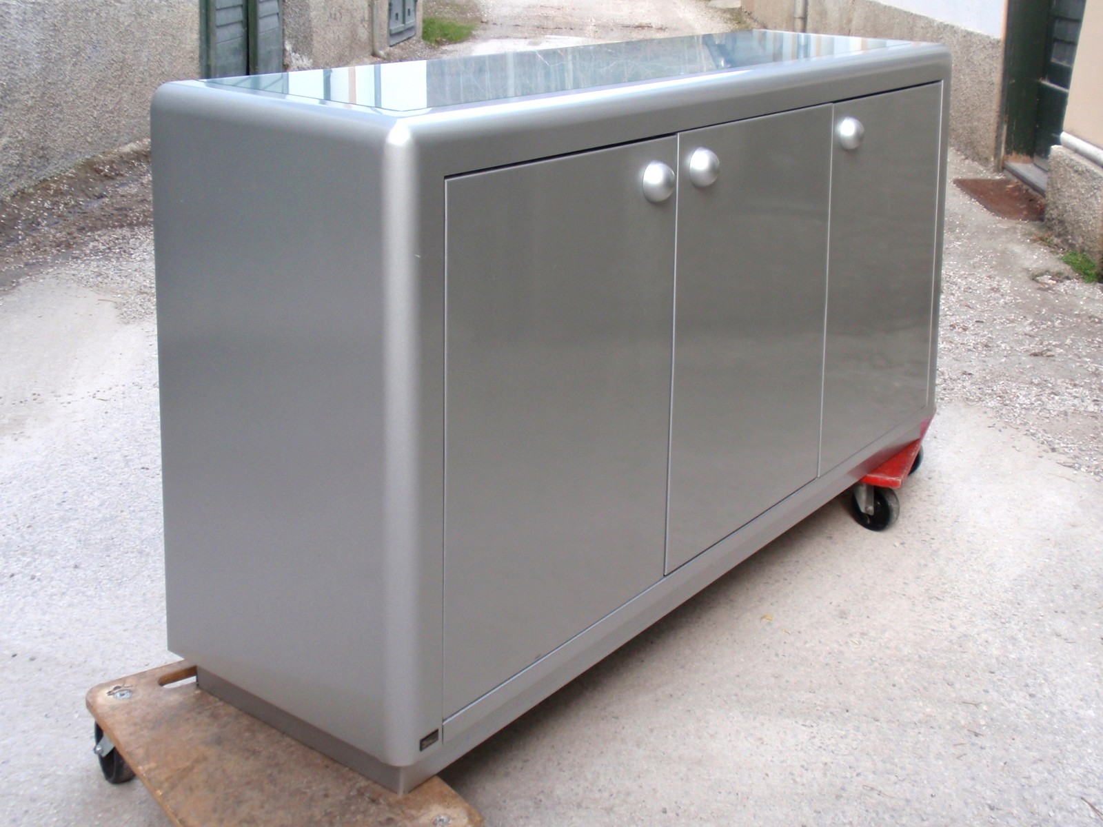 Original Bretz Kommode silber Metall Original Bretz Kommode silber Metall