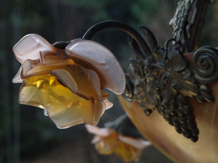 Antike Lampe Vintage Kronleuchter Antiquität Glasblumen Messing Blumen