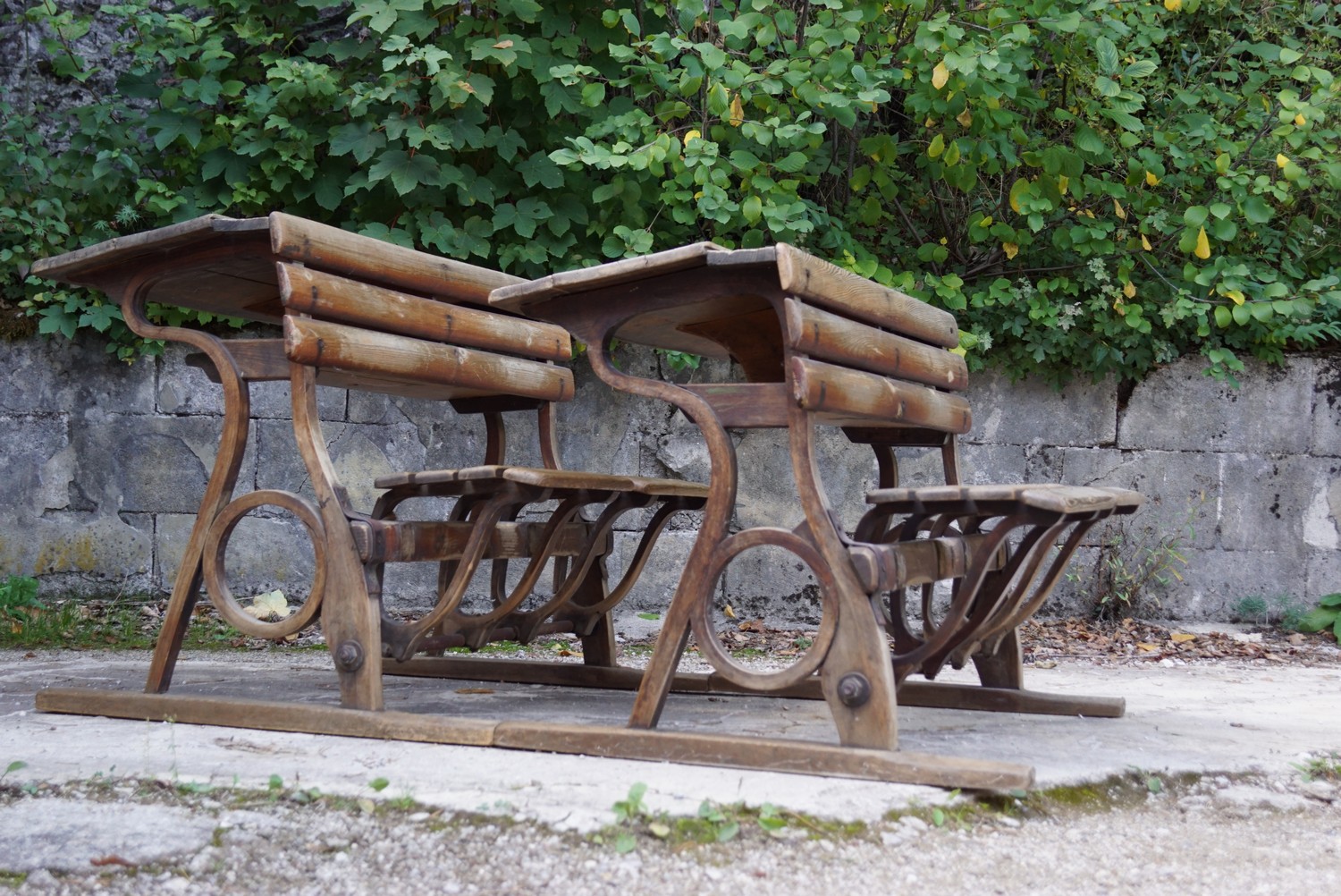 Sitzbank antik Industrial Design Holz Schmiedeeisen Antiquität Schreibtisch Sessel Sitzbänke Bugholz Möbel Hotel