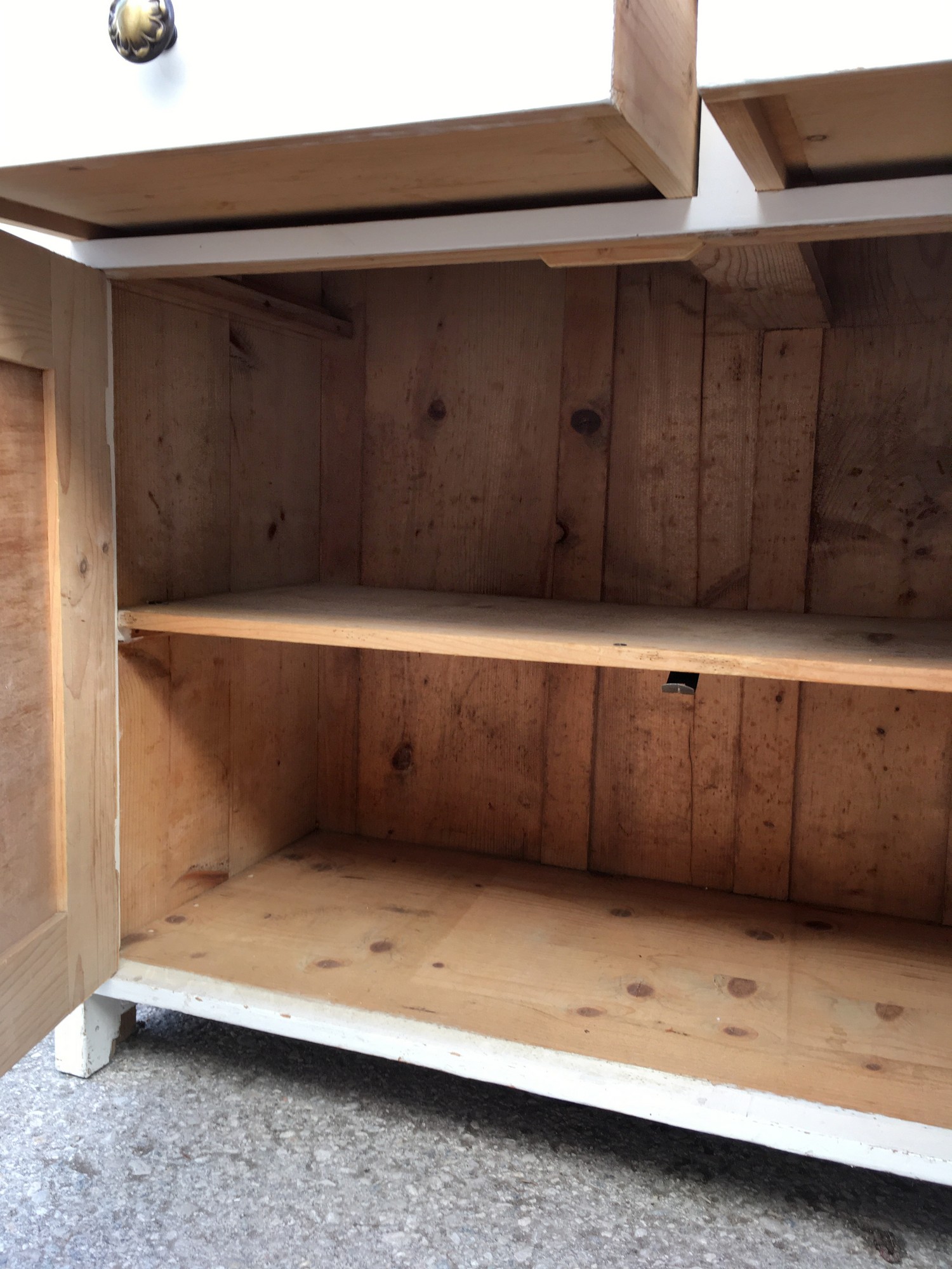 Anrichte Küchenschrank antik Buffetschrank creme Kredenz