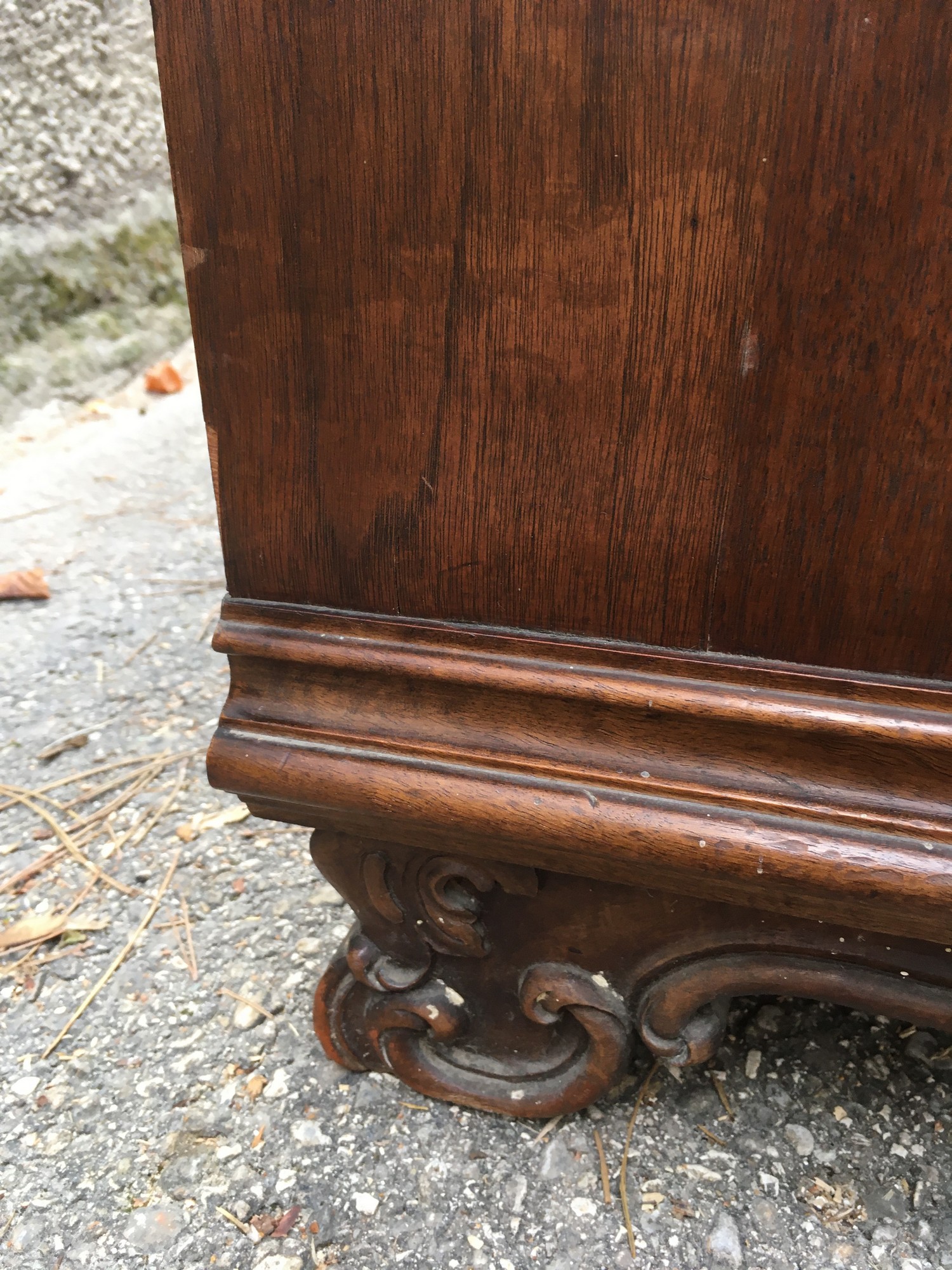 Historismus Schrank Kleiderschrank antik beschnitzt Wiener Pfeifenbarock