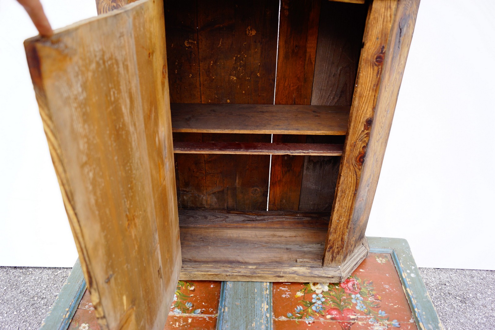 Wandschrank antik rustikales Bauernmöbel 1890 Schnapskasten Bauernschrank Bauernstube