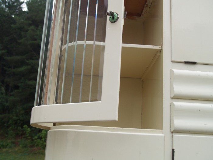 Küchenschrank Vitrine