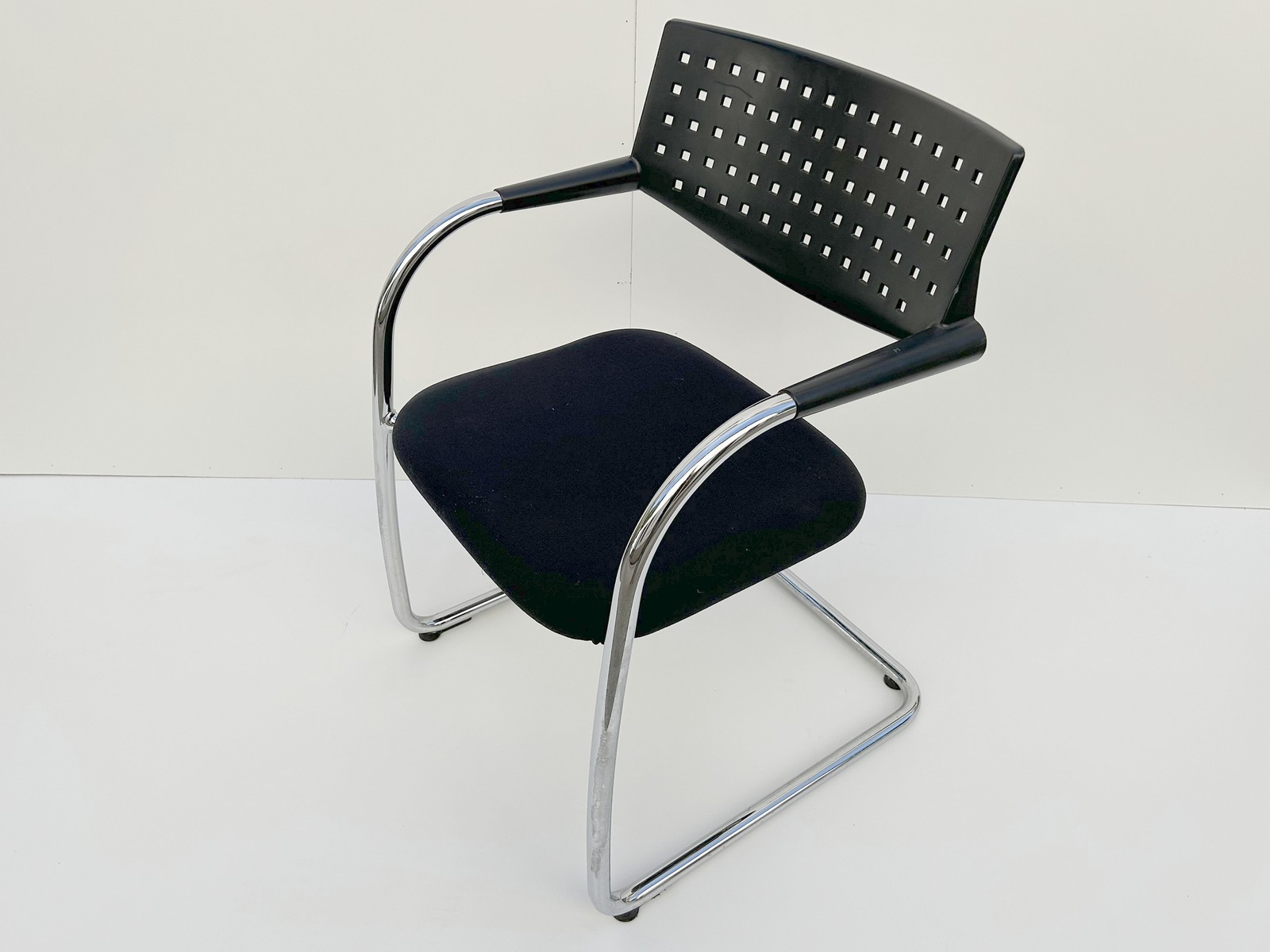 visavis vitra stühle vis a vis sessel freischwinger visavis vitra stühle vis a vis sessel freischwinger