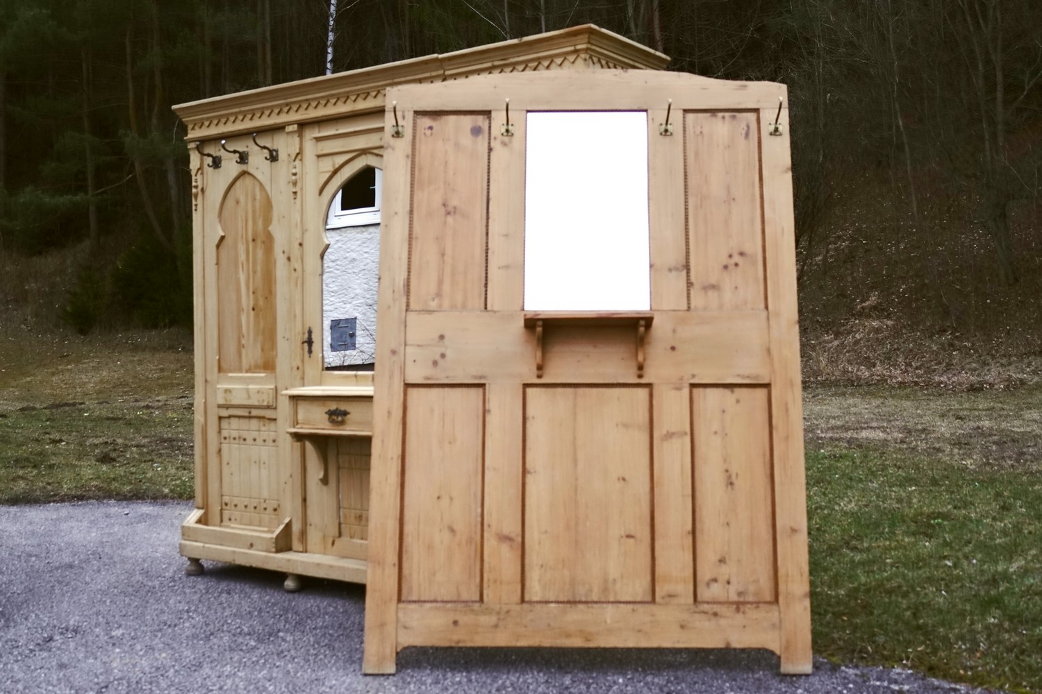 Garderobenwand Vollholz