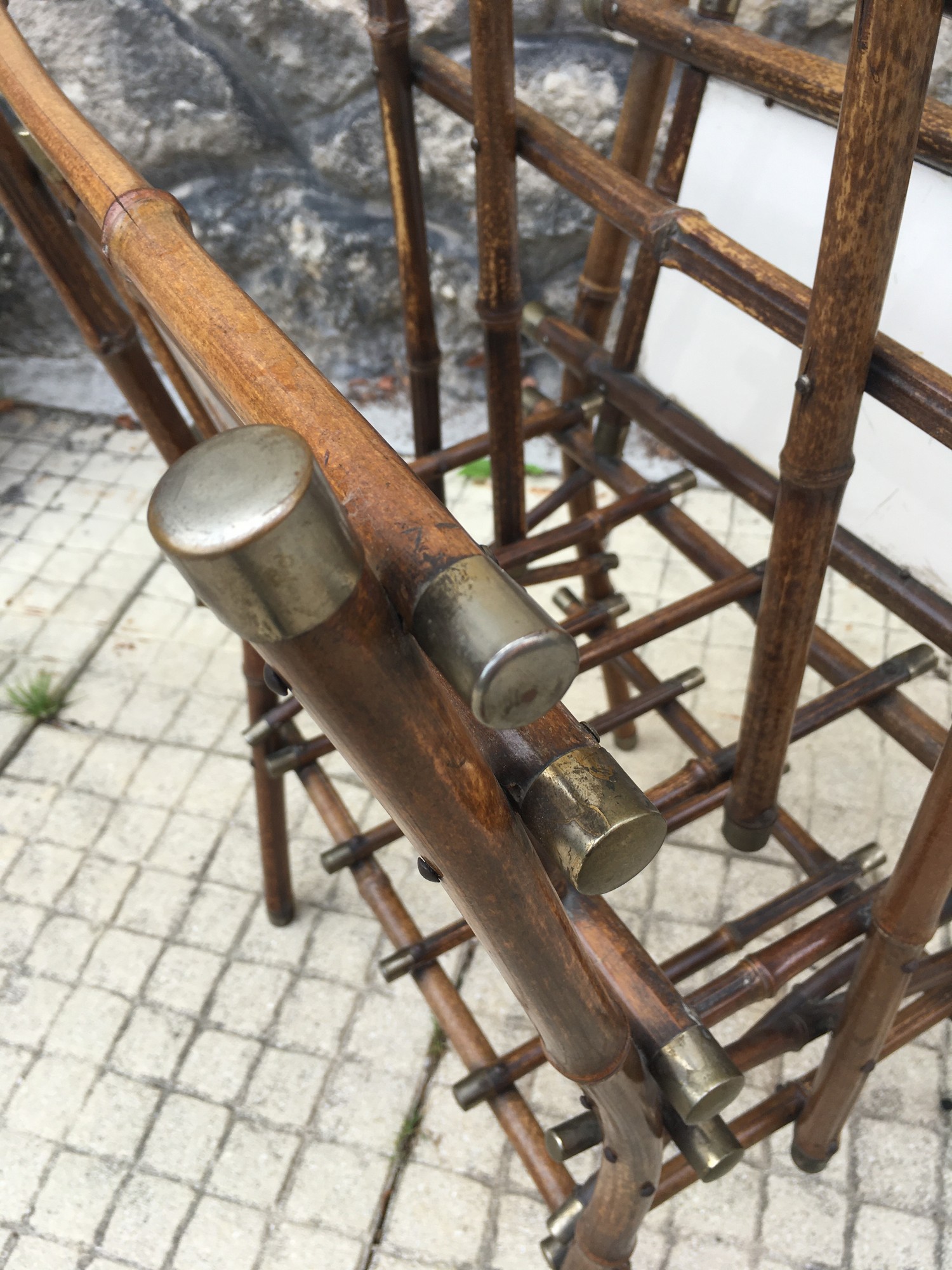 Zeitungshalter Regal Beistelltisch Thonet um 1900 antik Bambus