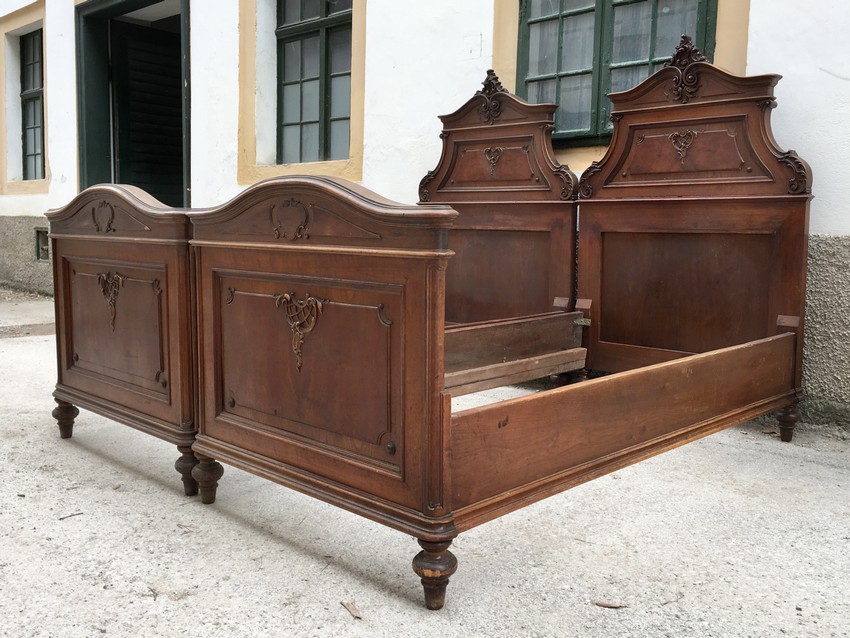 Pfeiferlbarock Doppelbett antike Möbel