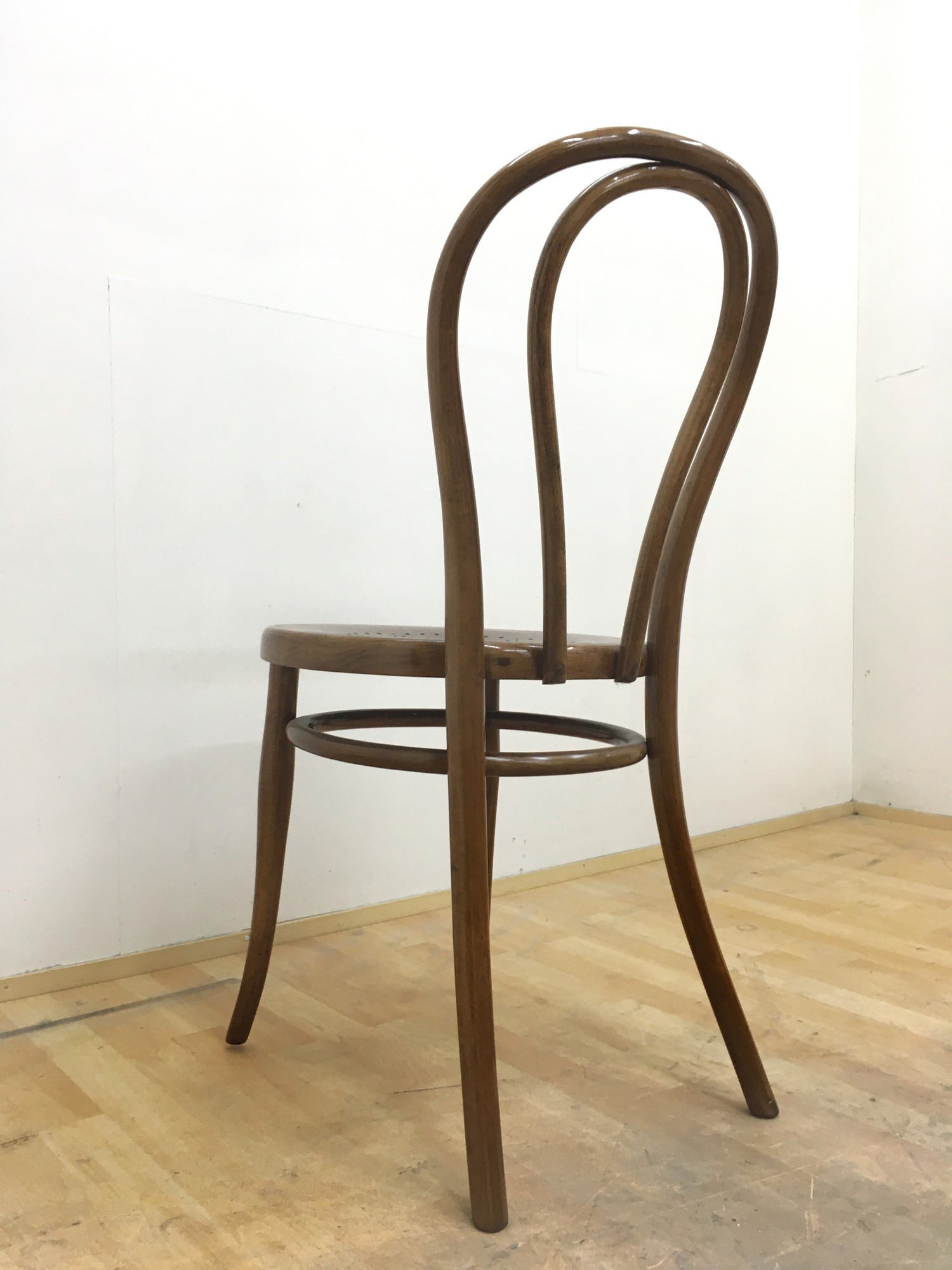 Thonet Stuhl antik restauriert