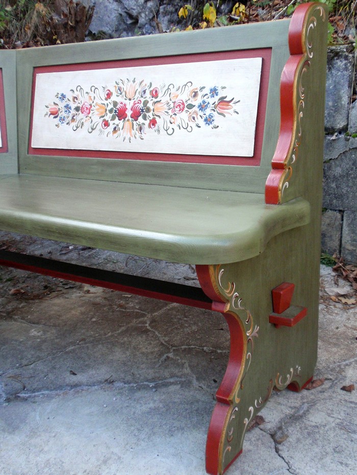 Bauerneckbank bemalt