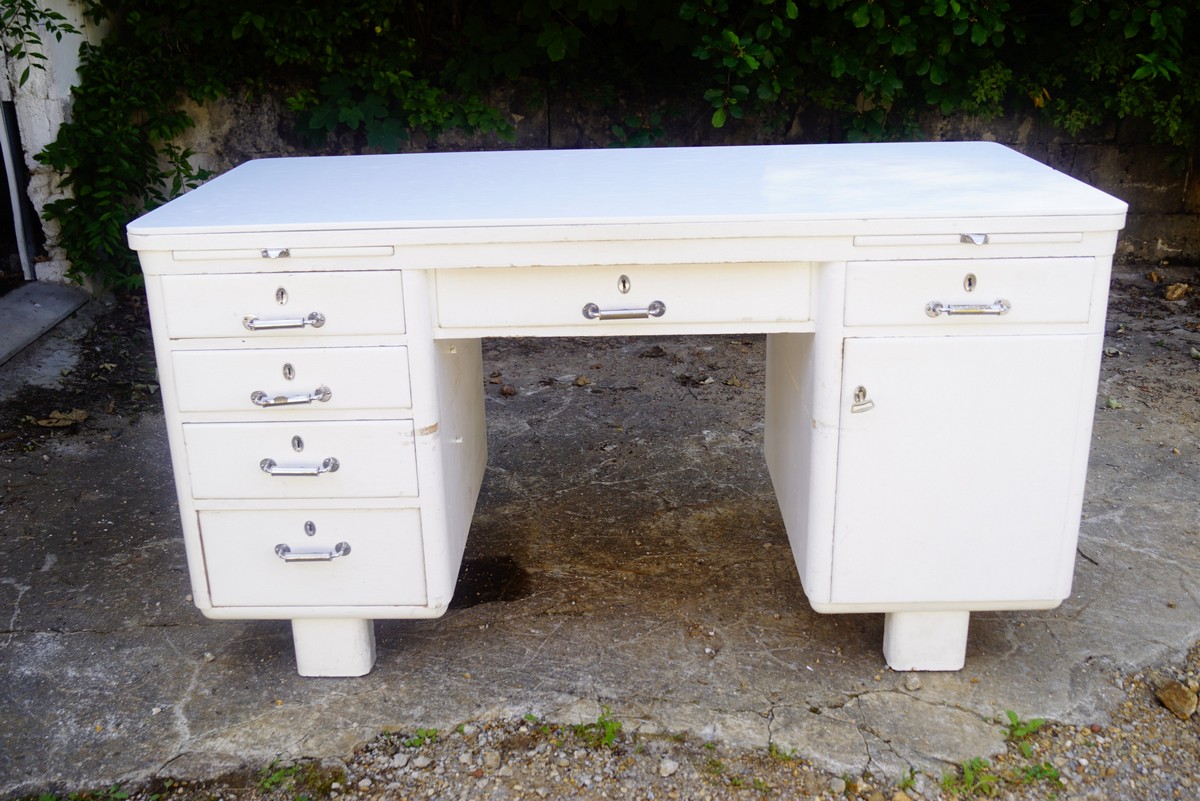Arztschreibtisch Retro antik Vintage weiß 1940er-Jahre restauriertes Objekt