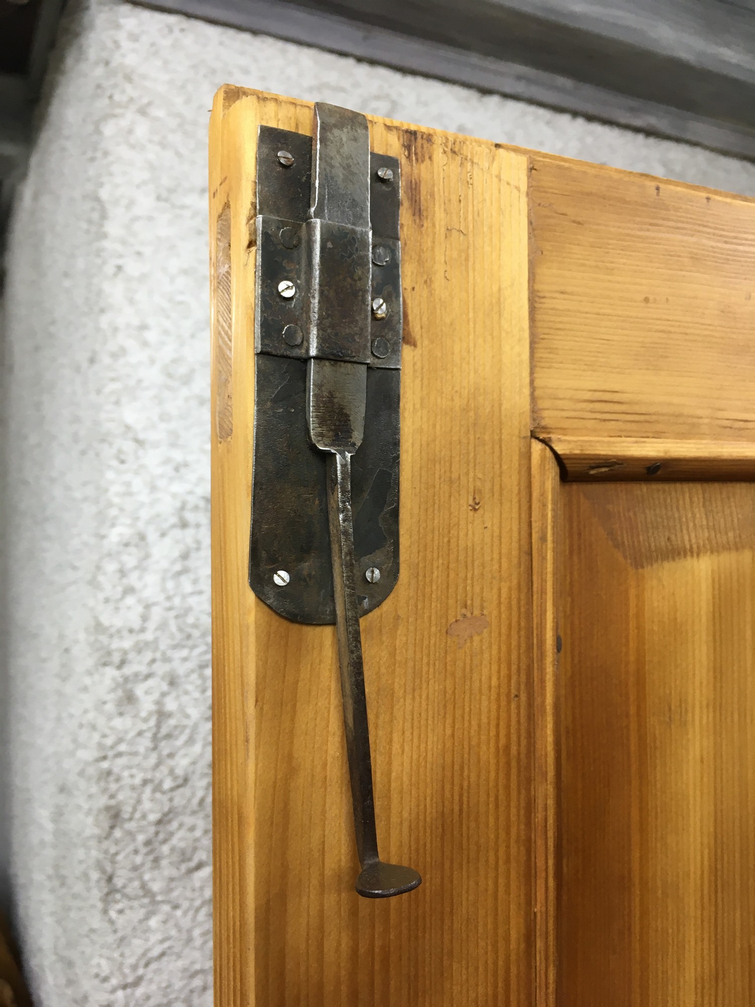 Schrank Steckschrank Klapptüren Kleiderschrank antik restauriert Sakristeischrank