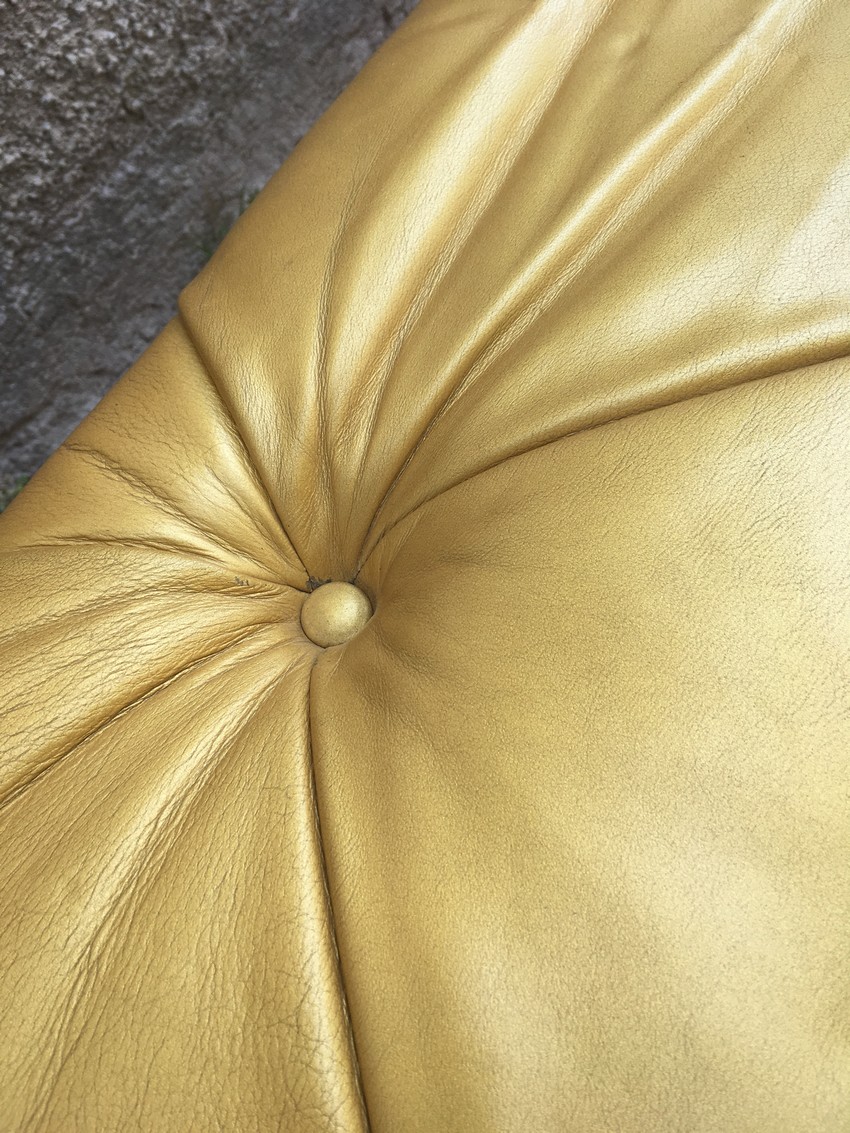 Bretz Sessel gold 