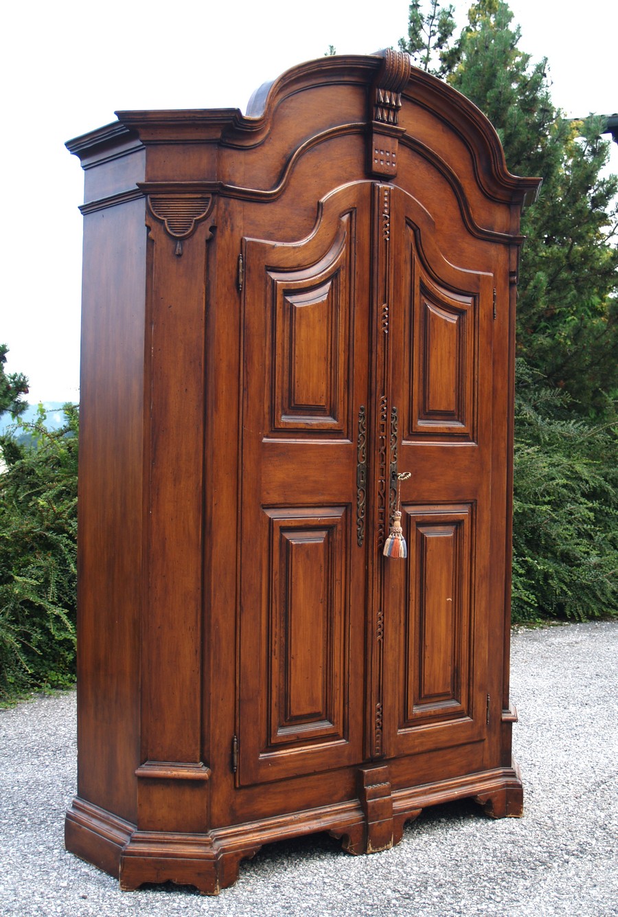 Antikstil Garderobe SChrank