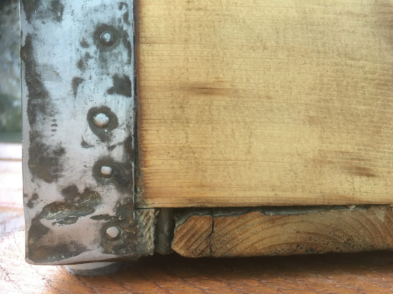 Truhe klein Weichholz antik