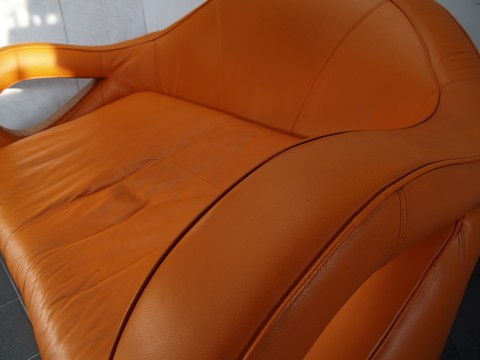 Bretz Slowrider Sofa Ledersofa orange
