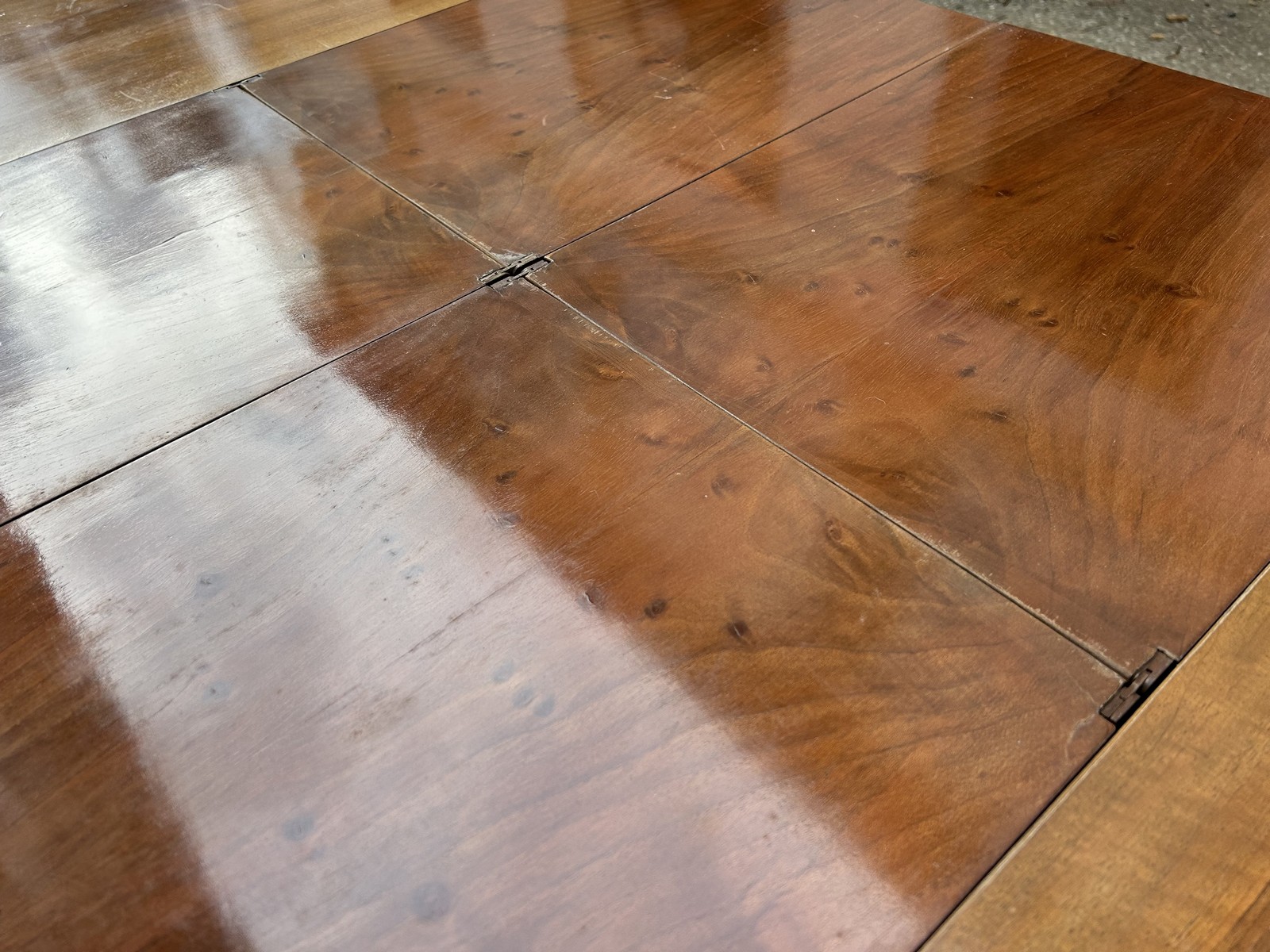 artdeco tisch antik ausziehbar nuss art deco Speisetisch massivholz antiquität brutalistisch