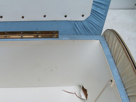 Vintage Hocker Wäschetruhe