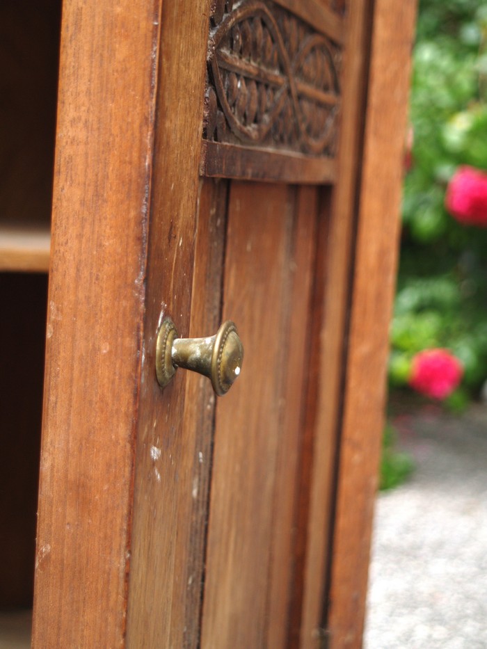 Nachtschrank Jugendstil