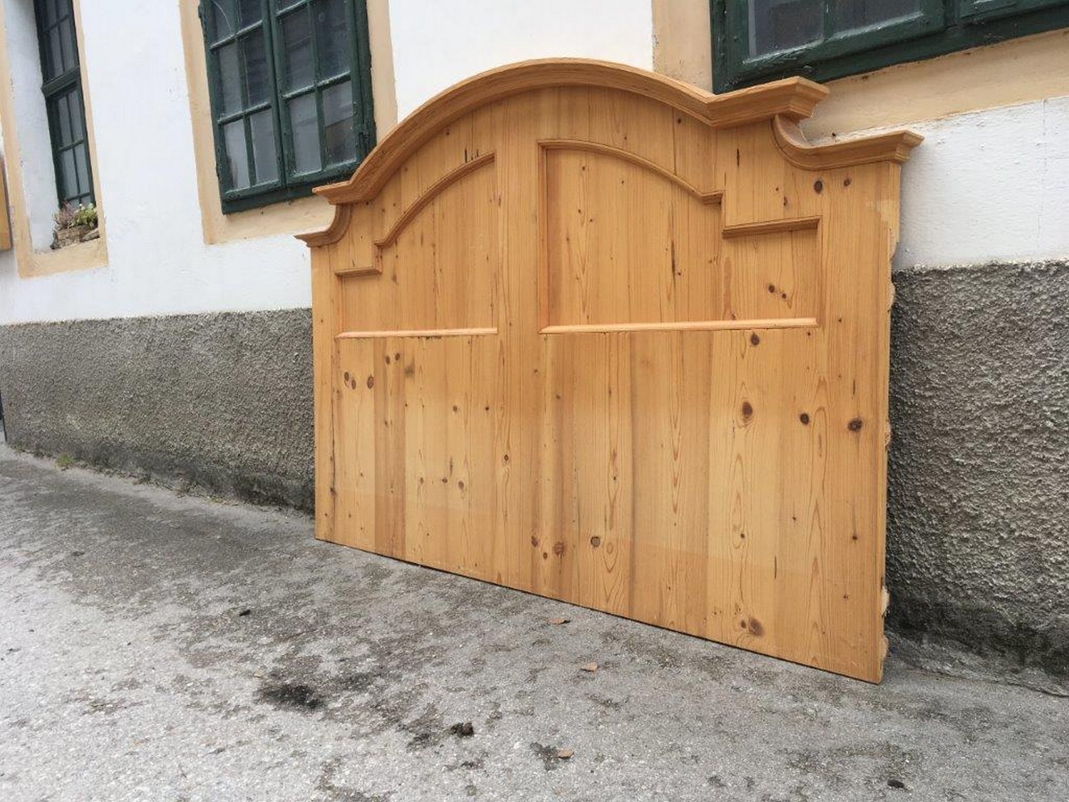 Wandpaneel Vollholz Vertäfelung Betthaupt Garderobe Landhausstil Naturholz