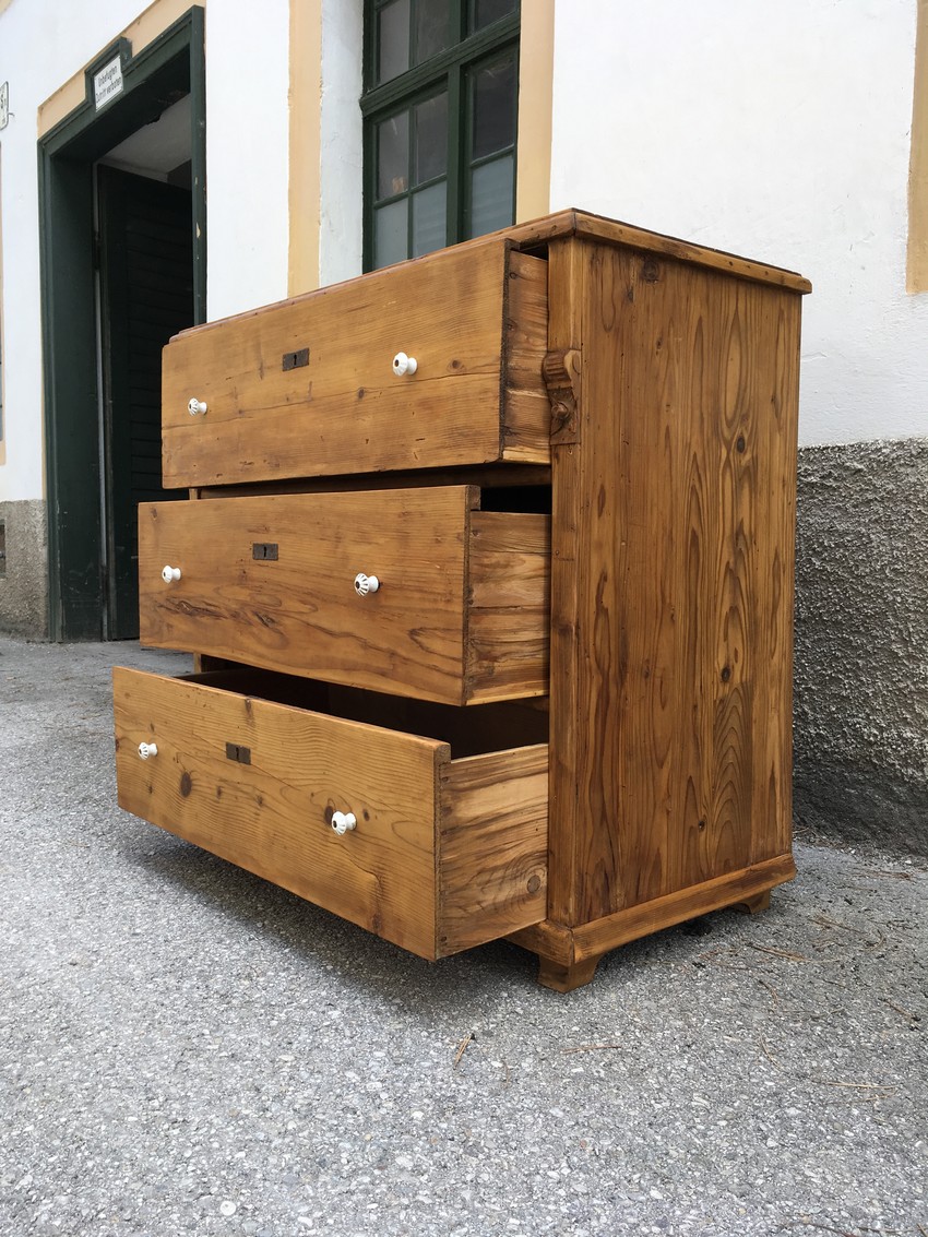 Kommode Landhausstil