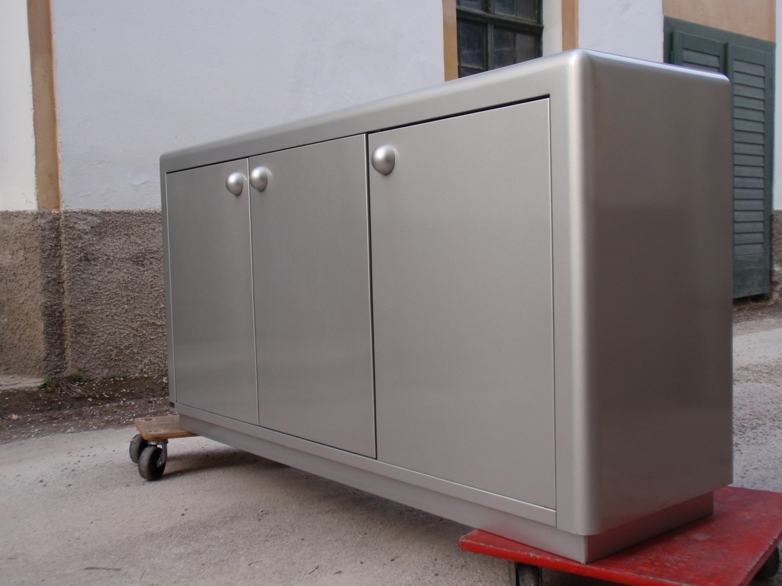 Original Bretz Kommode silber Metall Original Bretz Kommode silber Metall