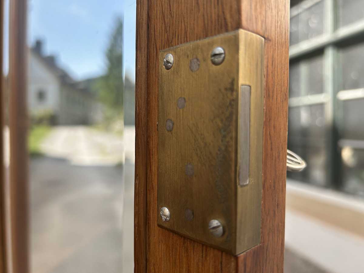 Historismus Vitrine