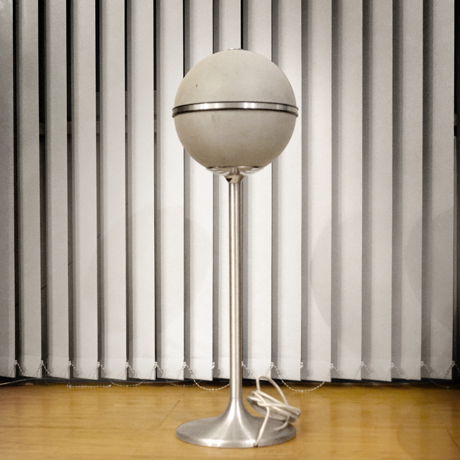 GRUNDIG AUDIORAMA retro Ball BOXEN 4000/5000 Kugellautsprecher Fernseher Verstärker Design 70er-Jahre silber chrom