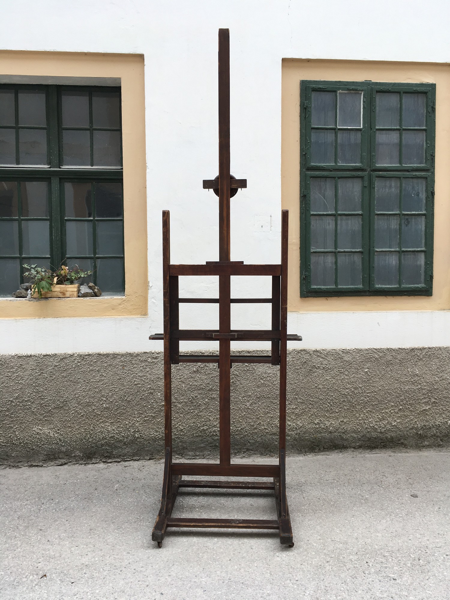 Staffelei Standstaffelei groß Holz mit Rollen fahrbar höhenverstellbar