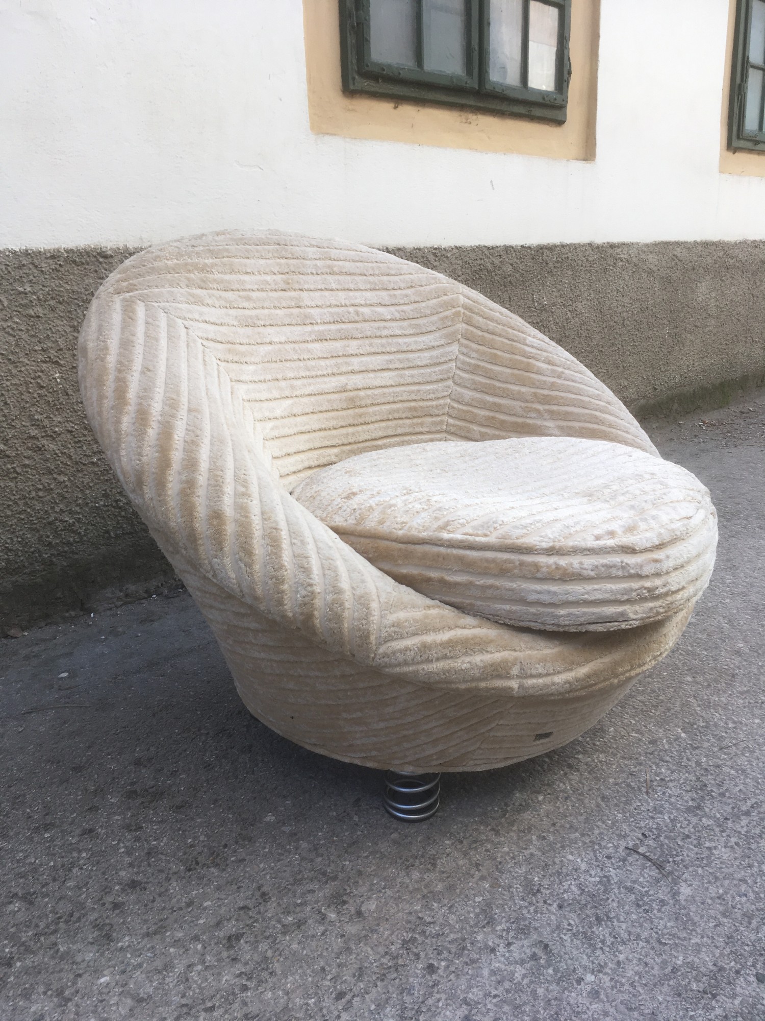 Stuhl Bretz Sofastuhl Designklassiker creme Streifensamt