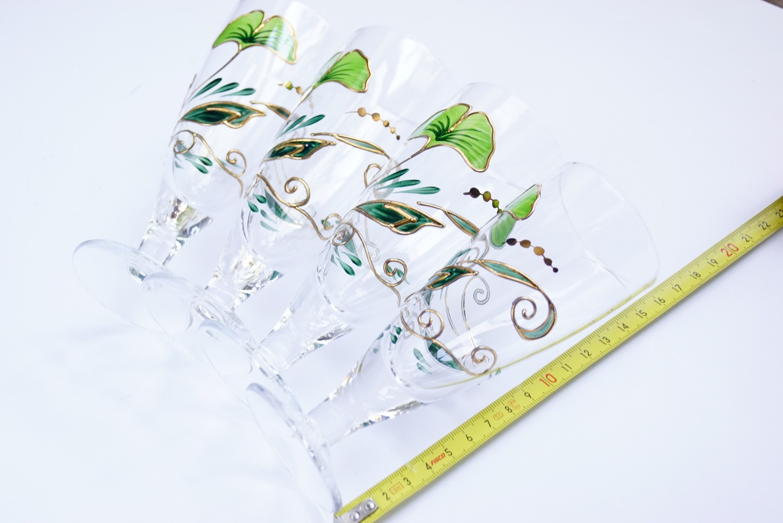 Pfiff Biergläser Nagel Kristallgläser Ginko Traumwelten bemalt grün gold