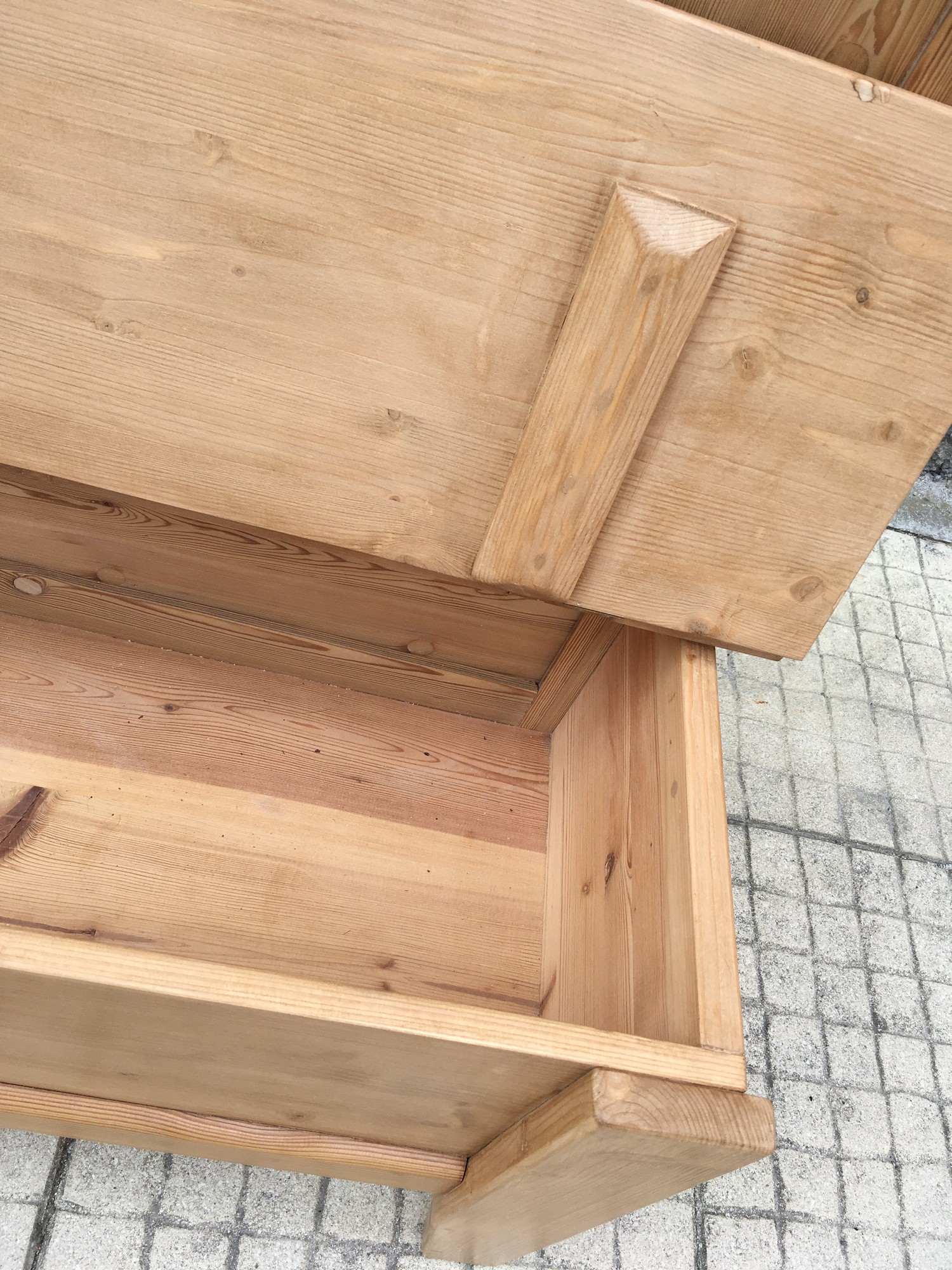 Truhenbank Sitzbank Truhe Truhensitzbank Weichholz Landhausstil zierlich