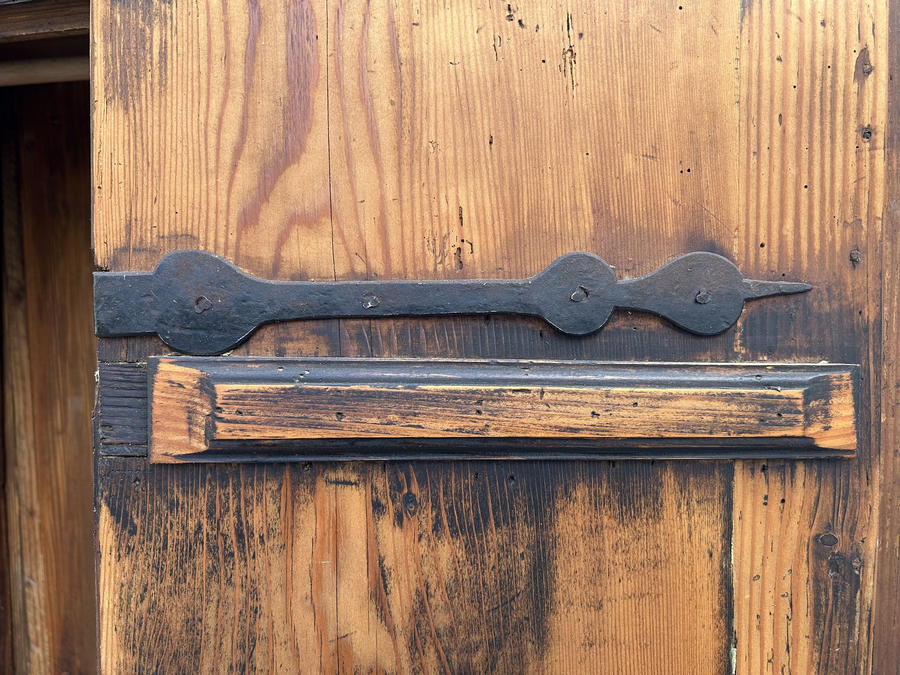 antiker Bauernkasten