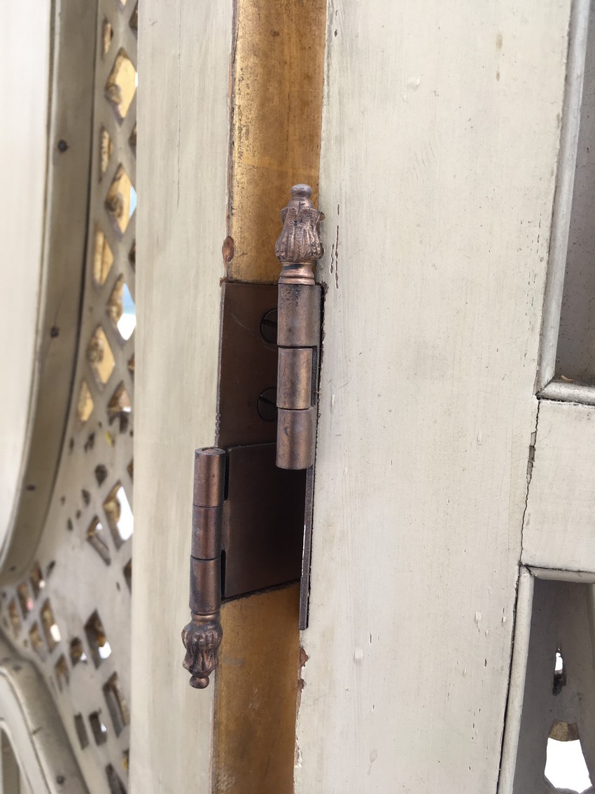 antikes Möbel Rokoko