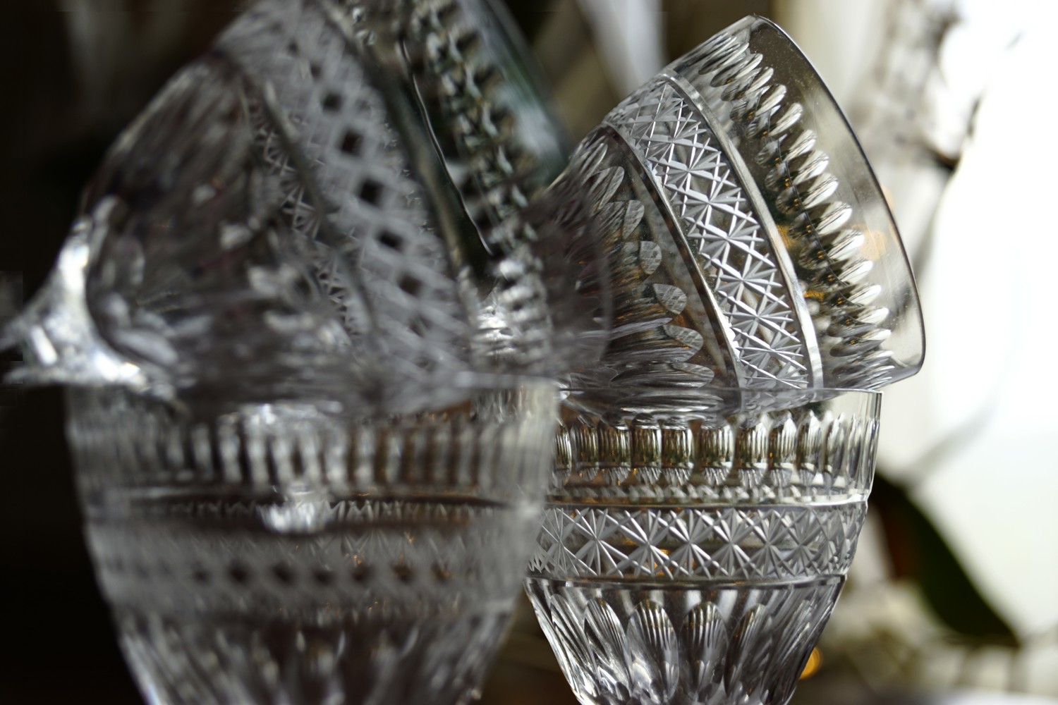 Bleikristall Gläser Vintage neuwertig geschliffen fläche Likör Wein Midcentury antik