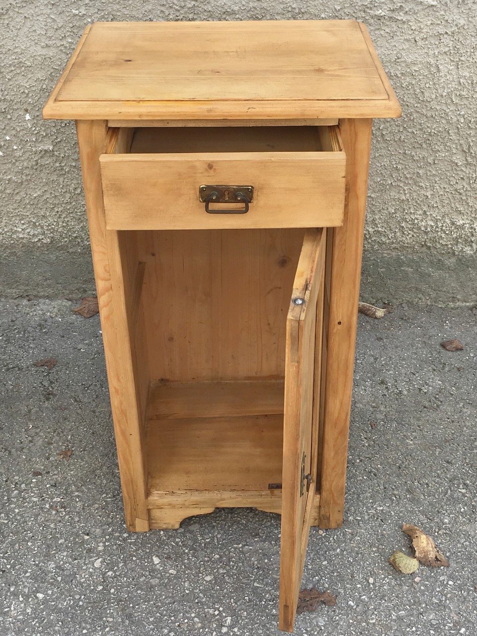 Kommode Weichholz antik