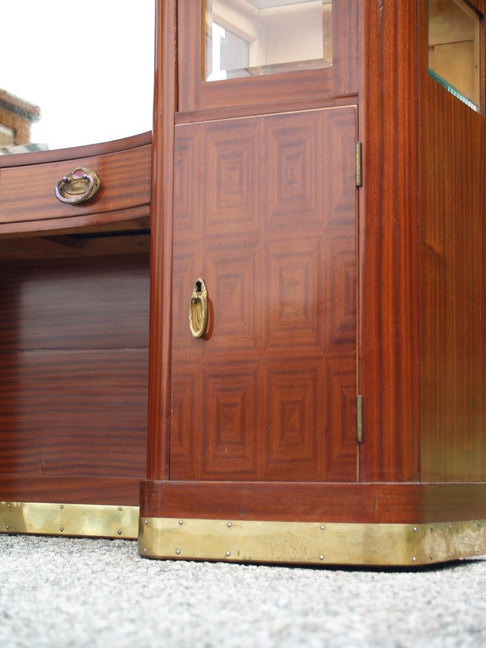 Jugendstil Schrank restauriert