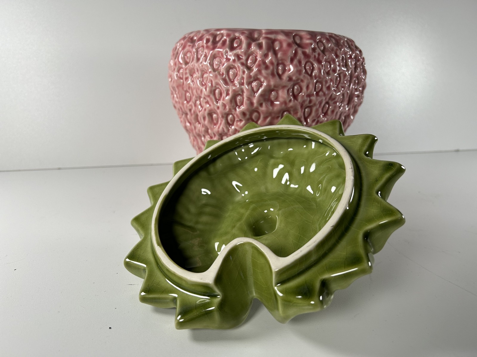 Bordallo Pinheiro Terrine Erdbeere Majolika Portugal